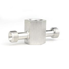 Проточная камера М20x1.5 со штуцерами М16x1.5